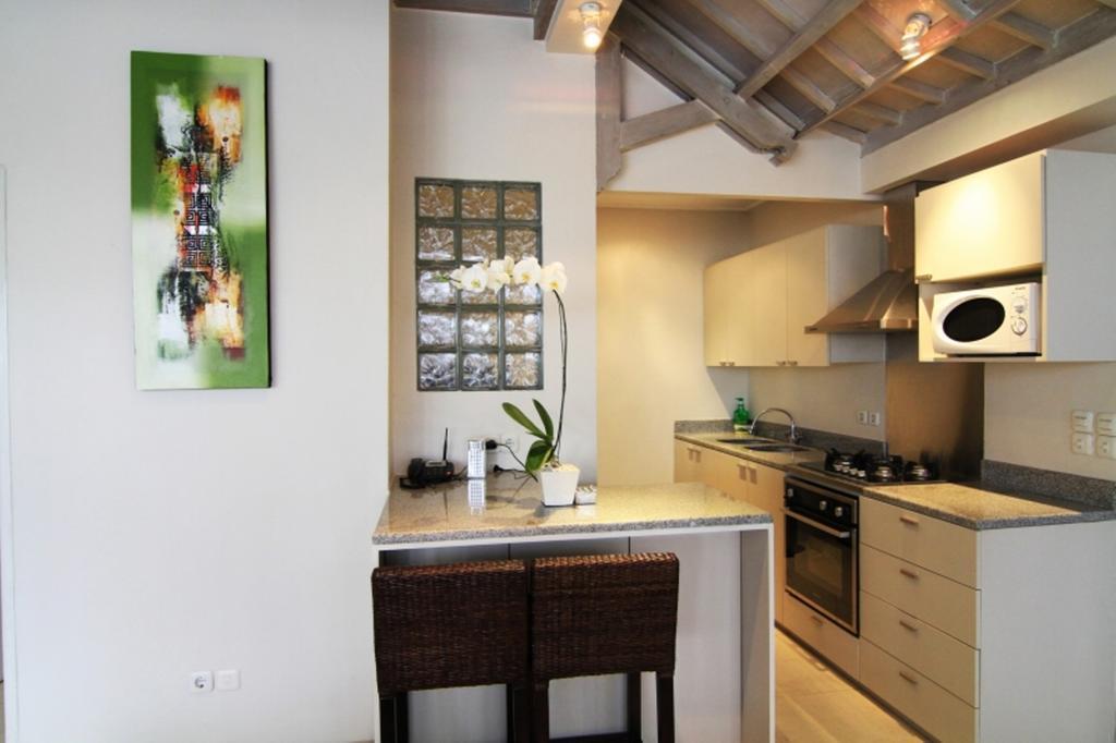 Sun Shoot Villas Seminyak Εξωτερικό φωτογραφία