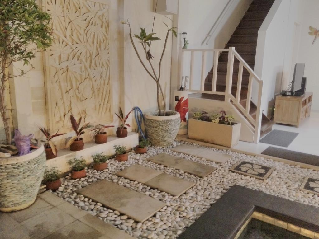 Sun Shoot Villas Seminyak Εξωτερικό φωτογραφία